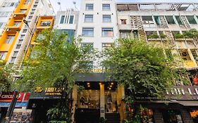 A25 Premium Hotel - 277 Le Thanh Ton